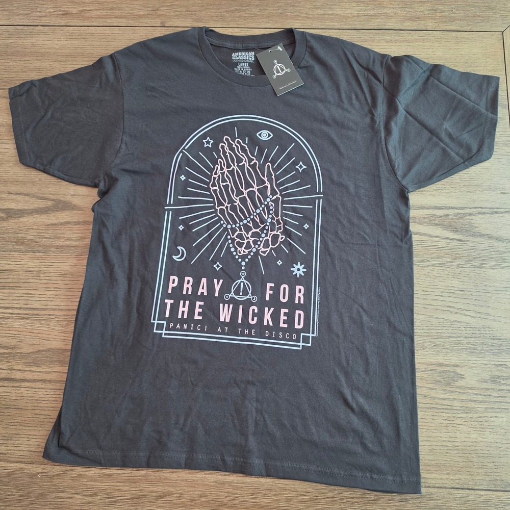 Panic At The Disco Pray For The Wicked T-Shirt Black Graphic Tee Large NWOT